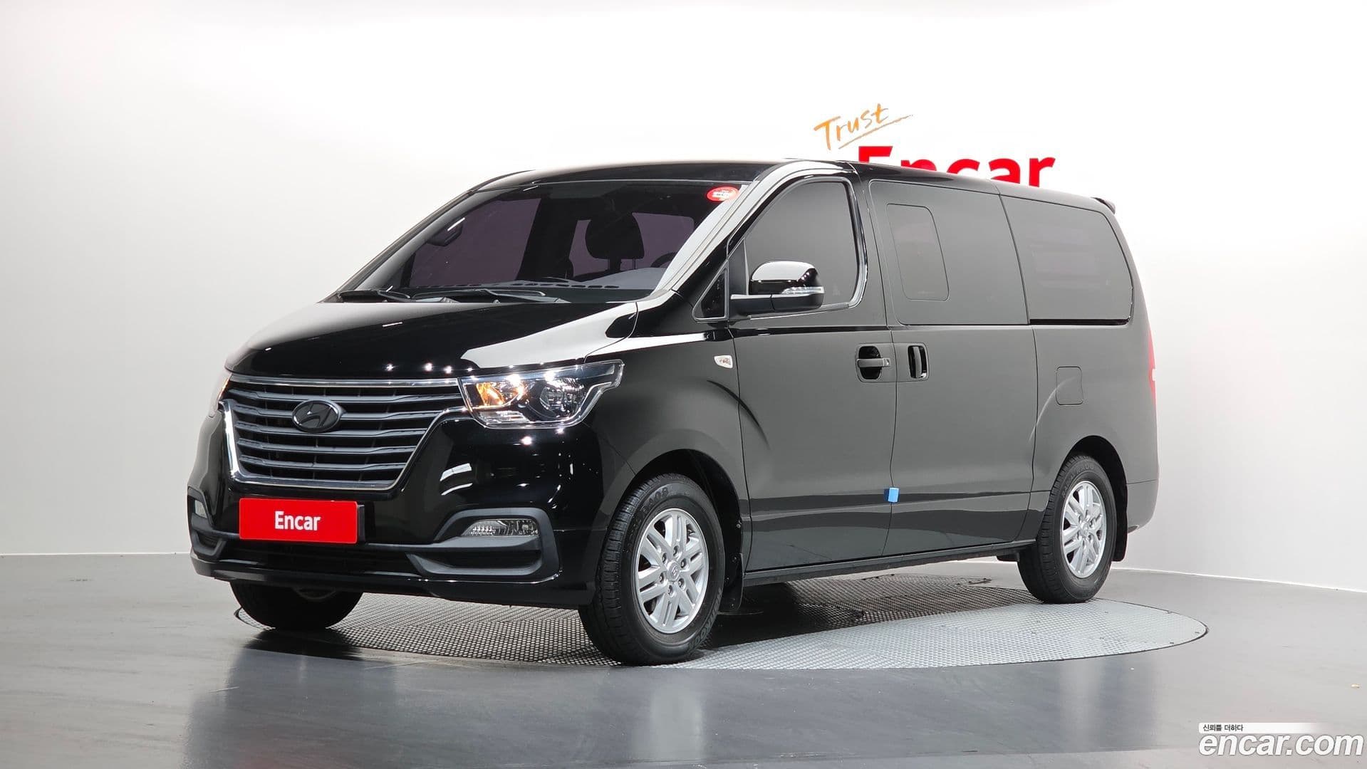Main__Slider__Photo:Starex Hyundai 2019.10-0