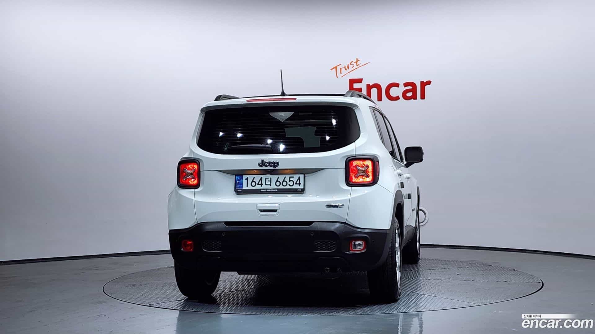 Renegade Jeep 2021.0-OUTER-004