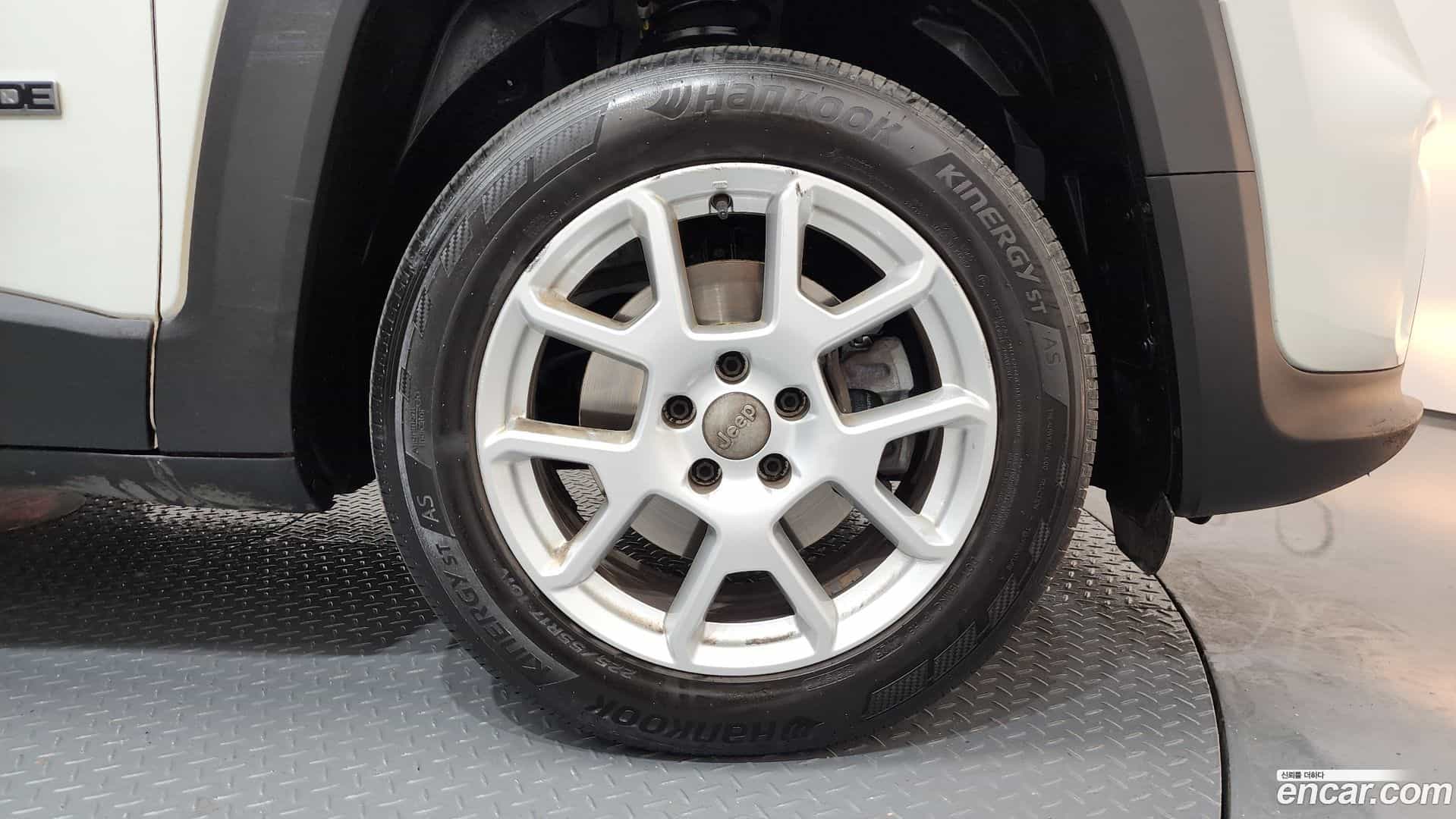 Renegade Jeep 2021.0-OUTER-005