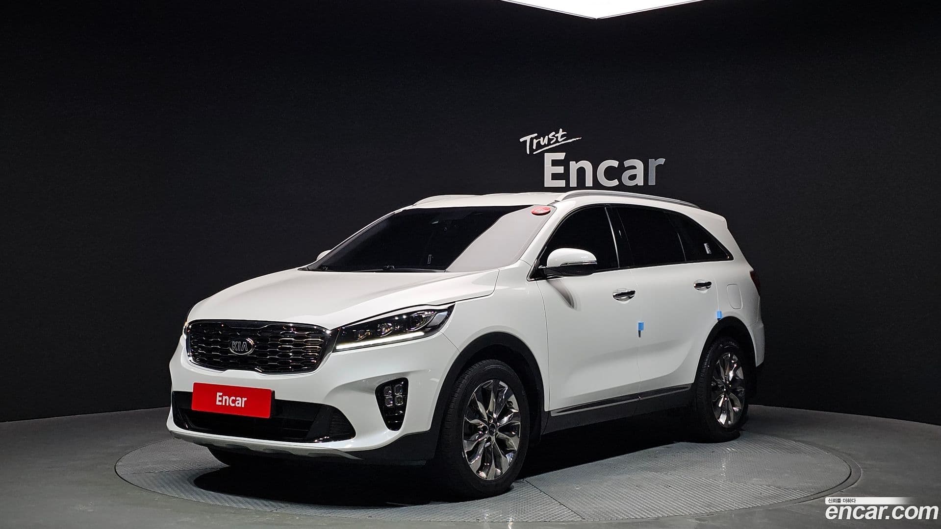Main__Slider__Photo:Sorento Kia 2019.10-0