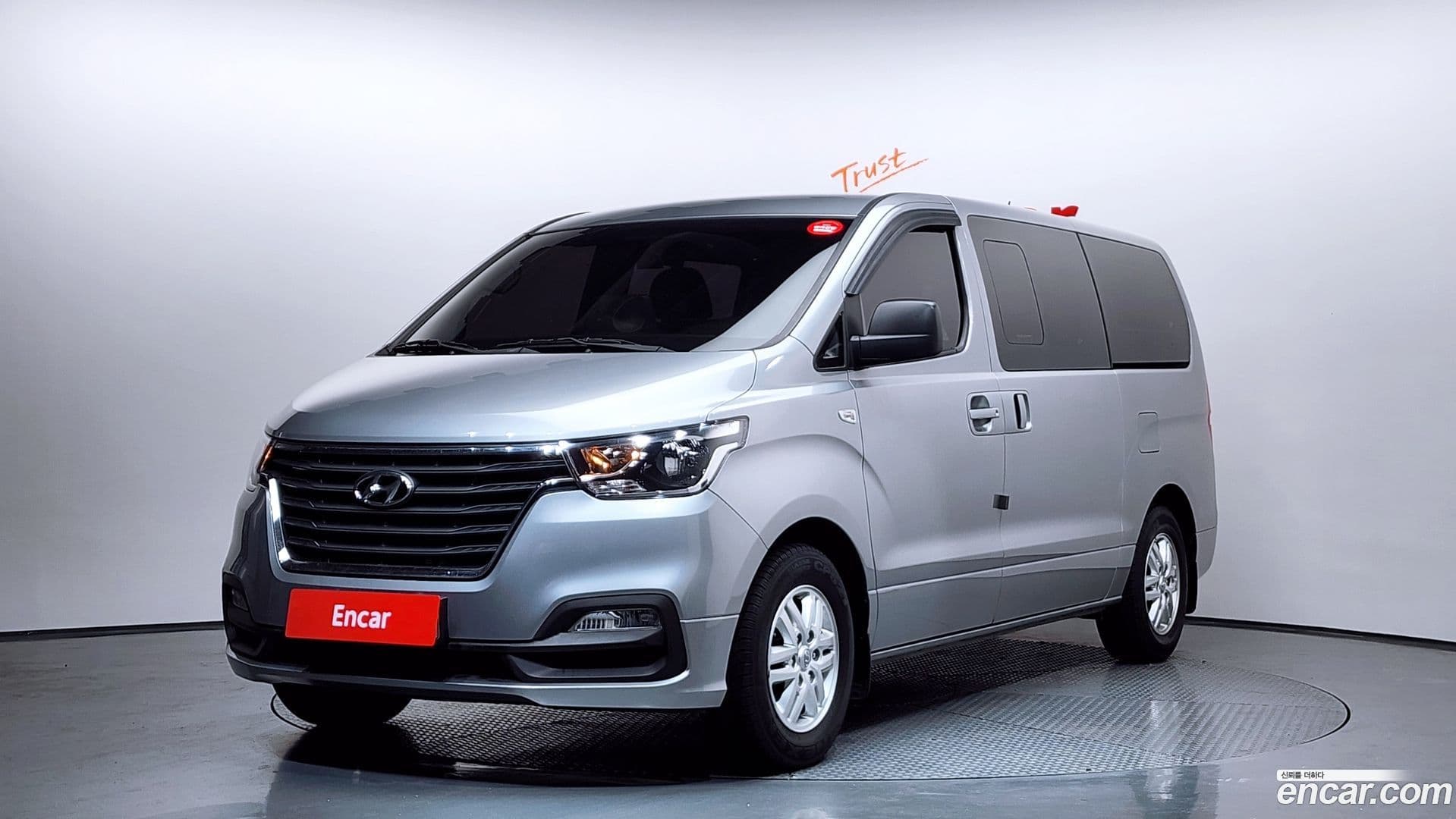 Main__Slider__Photo:Starex Hyundai 2019.7-0