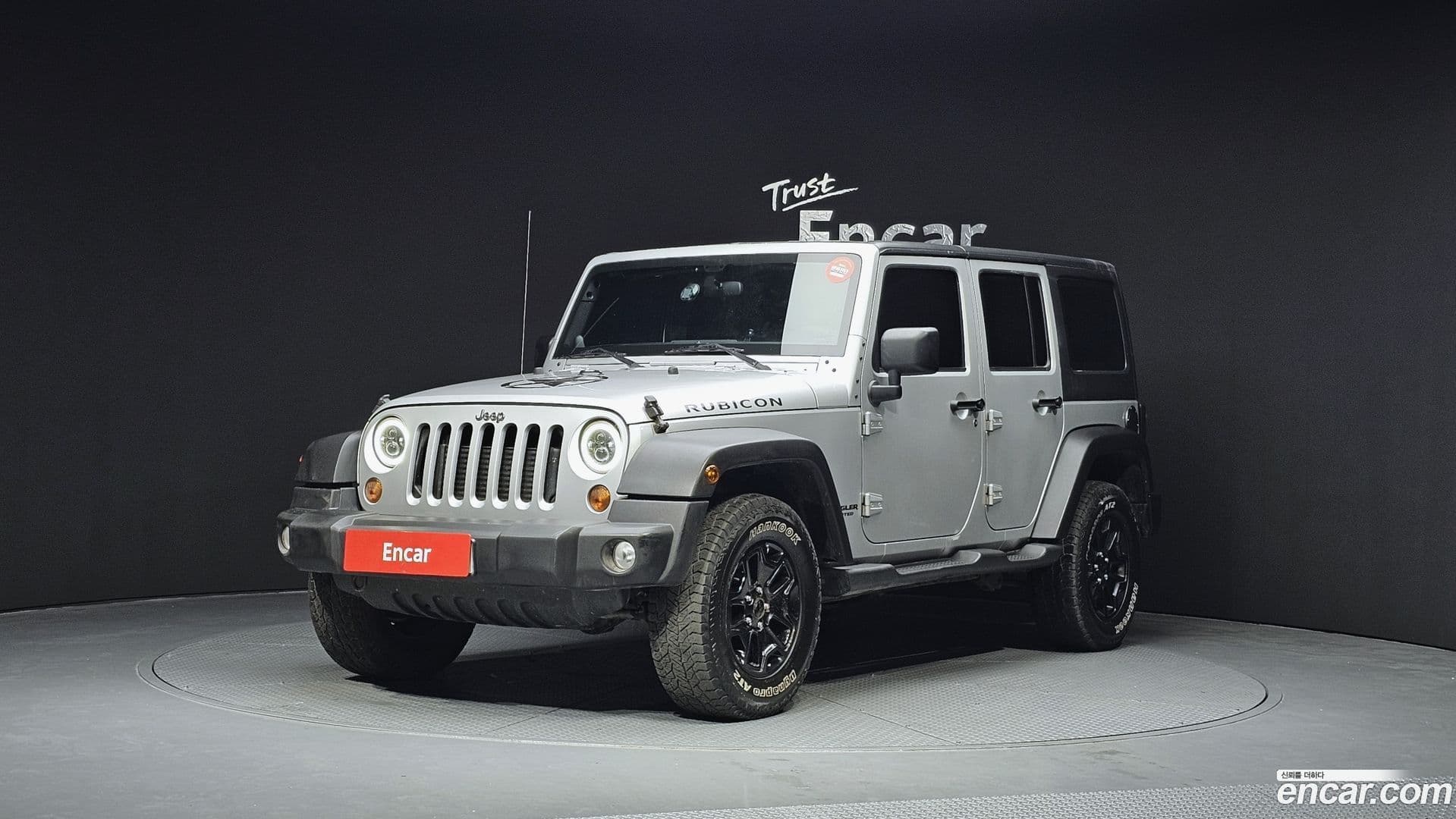 Main__Slider__Photo:Wrangler Jeep 2011.6-0