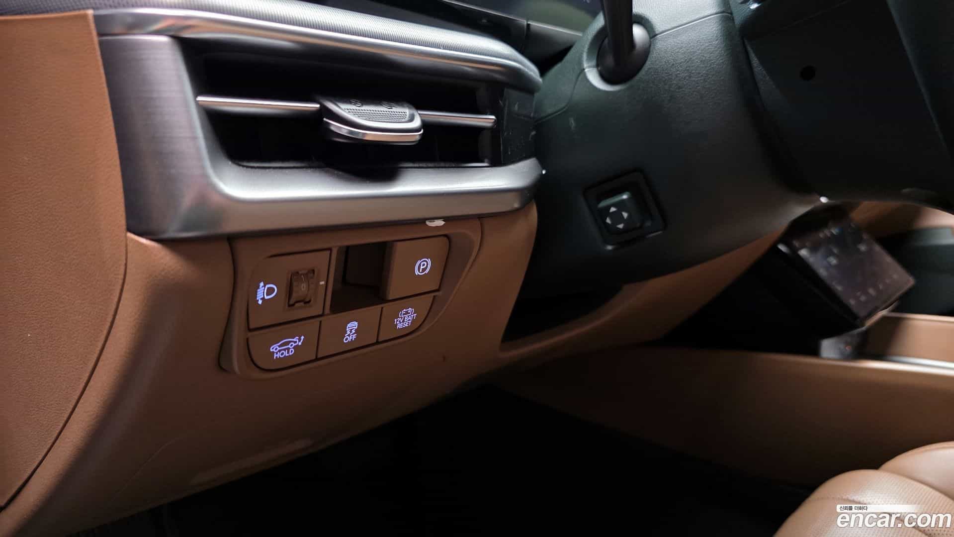 Grandeur Hyundai 2023.1-OPTION-019