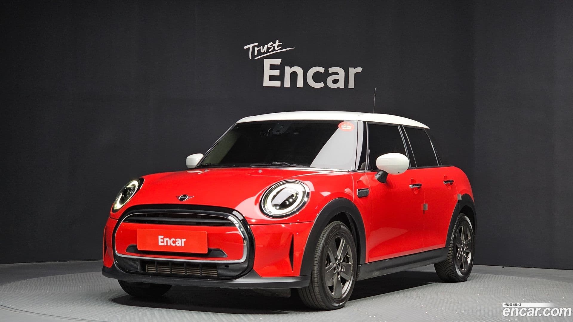 Main__Slider__Photo:Cooper Mini 2023.2-0