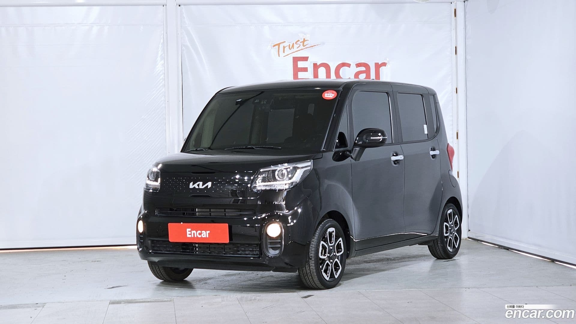 Main__Slider__Photo:RAY Kia 2022.4-0