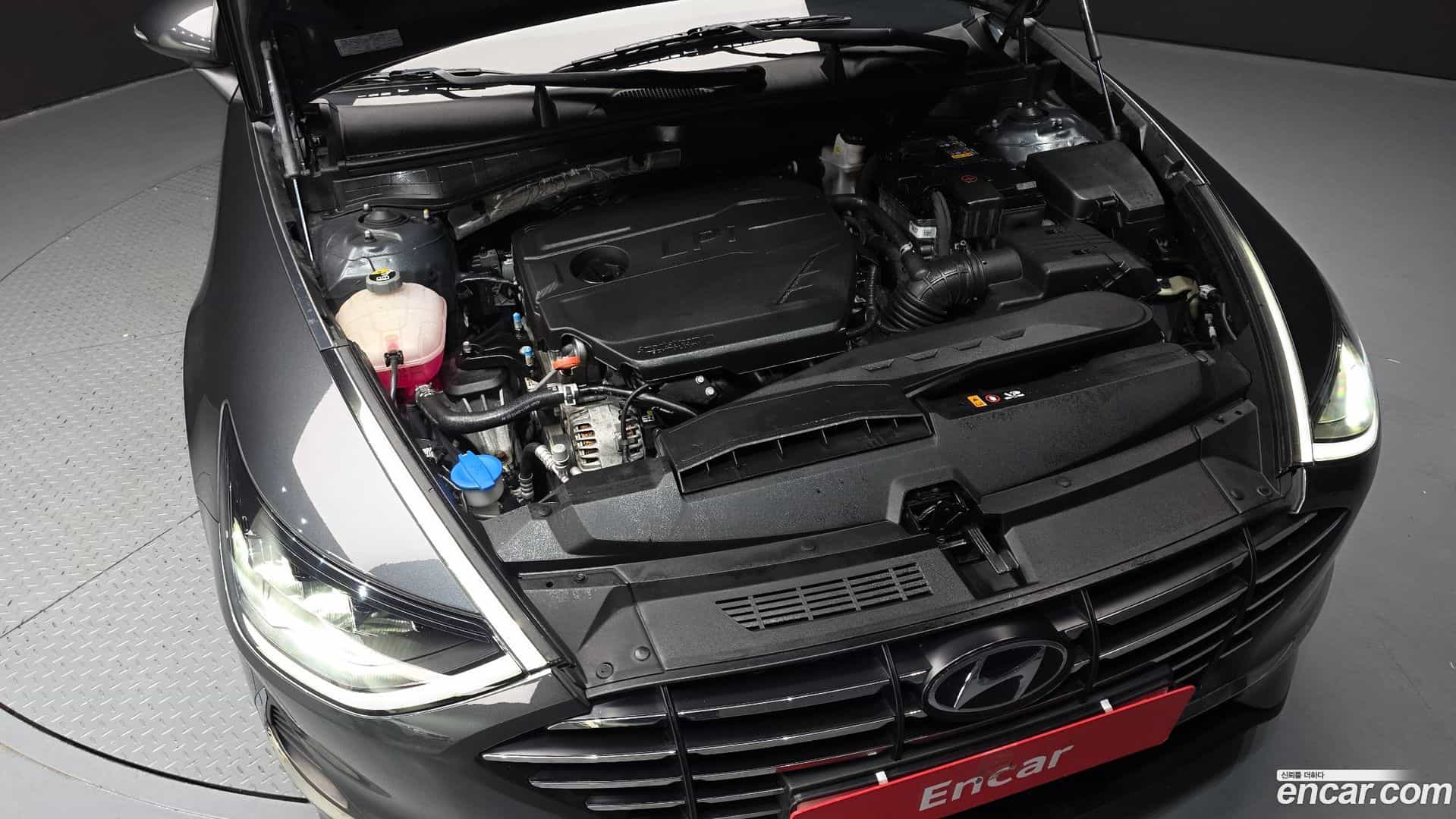 Sonata Hyundai 2022.1-INNER-006