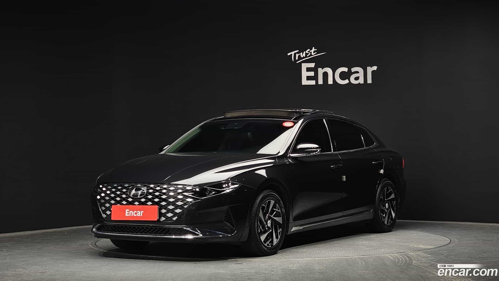 Grandeur Hyundai 2022.2-OUTER-001