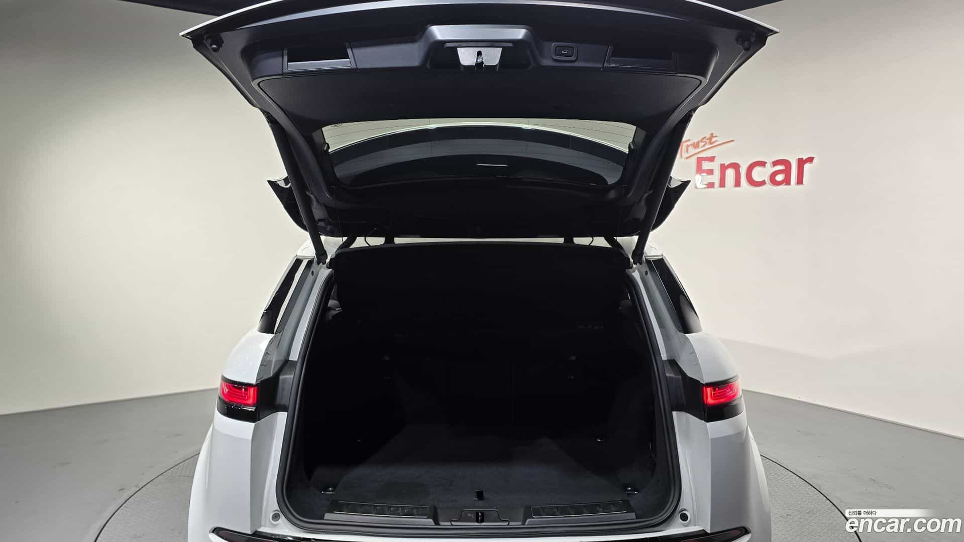 Range Rover Evoque Land Rover 2021.5-OPTION-024