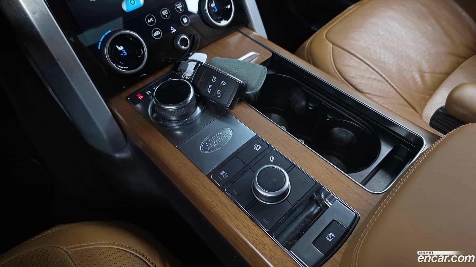 Range Rover Land Rover 2020.2-INNER-009