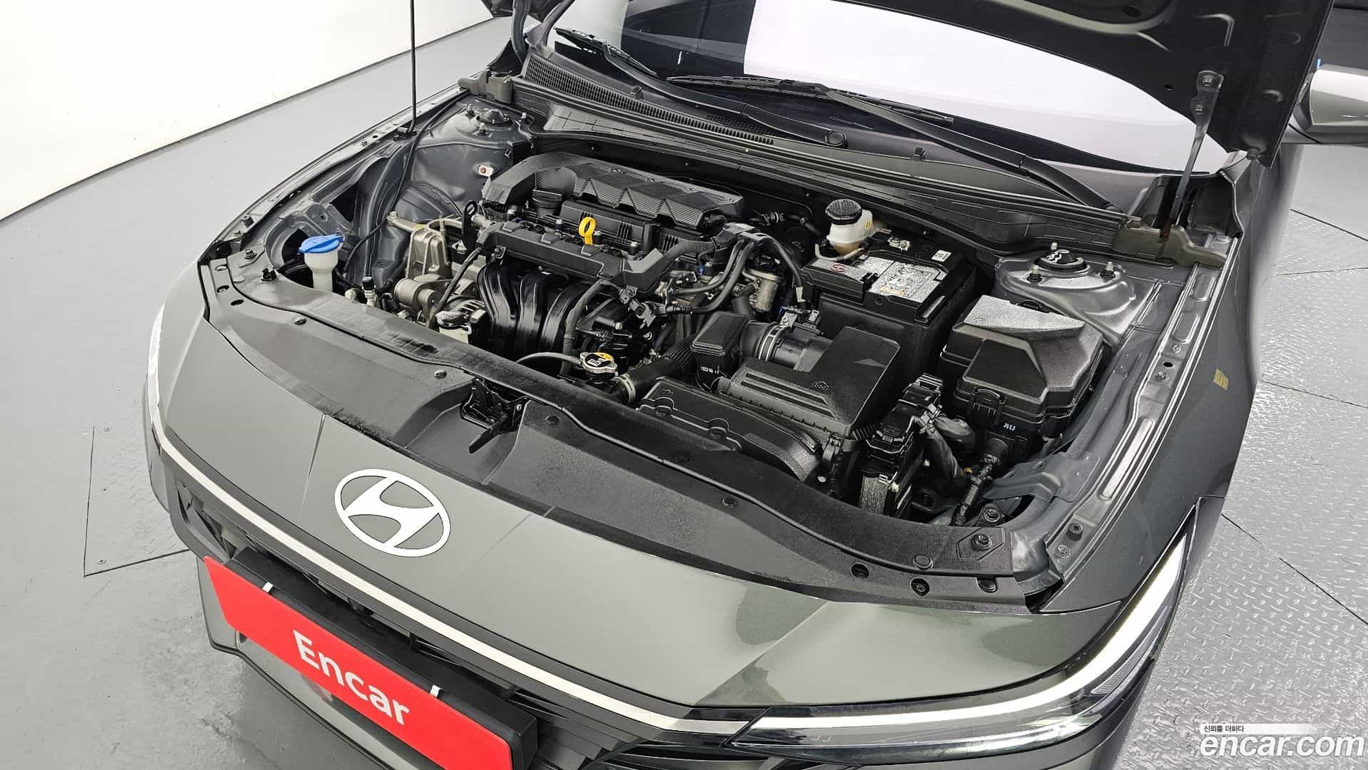 AVANTE Hyundai 2023.3-INNER-006