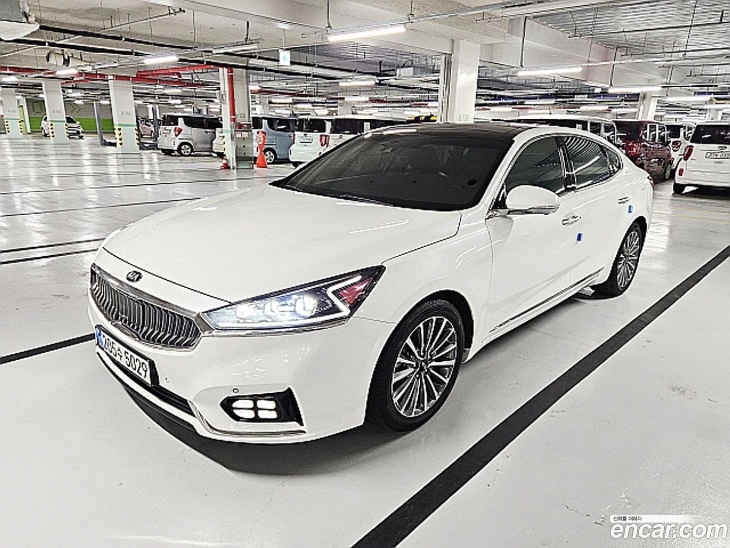 Main__Slider__Photo:K7 Kia 2017.3-0