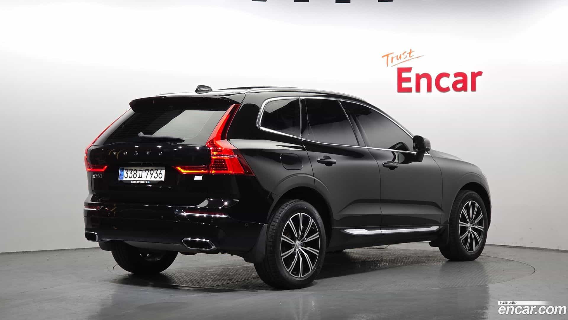 XC60 Volvo 2020.11-OUTER-002