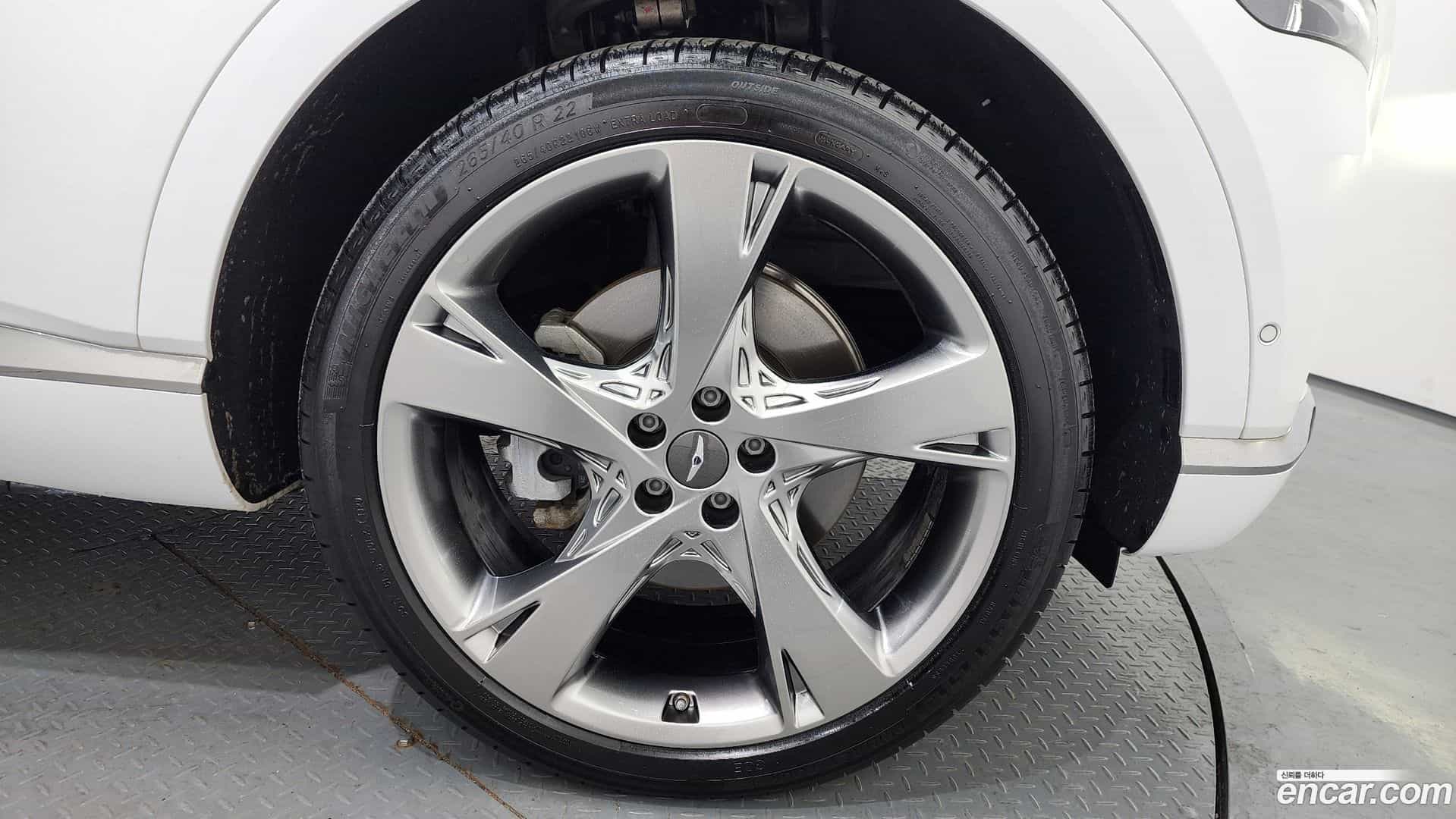 GV80 Genesis 2020.8-OUTER-005