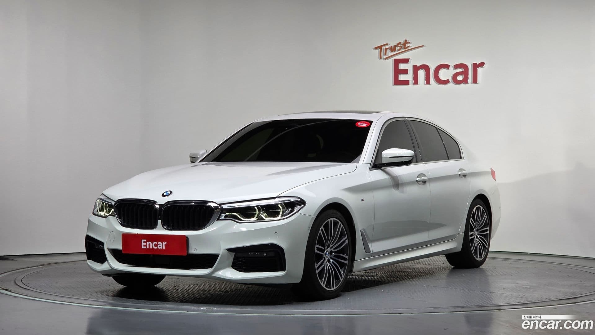 Main__Slider__Photo:5-Series BMW 2020.8-0