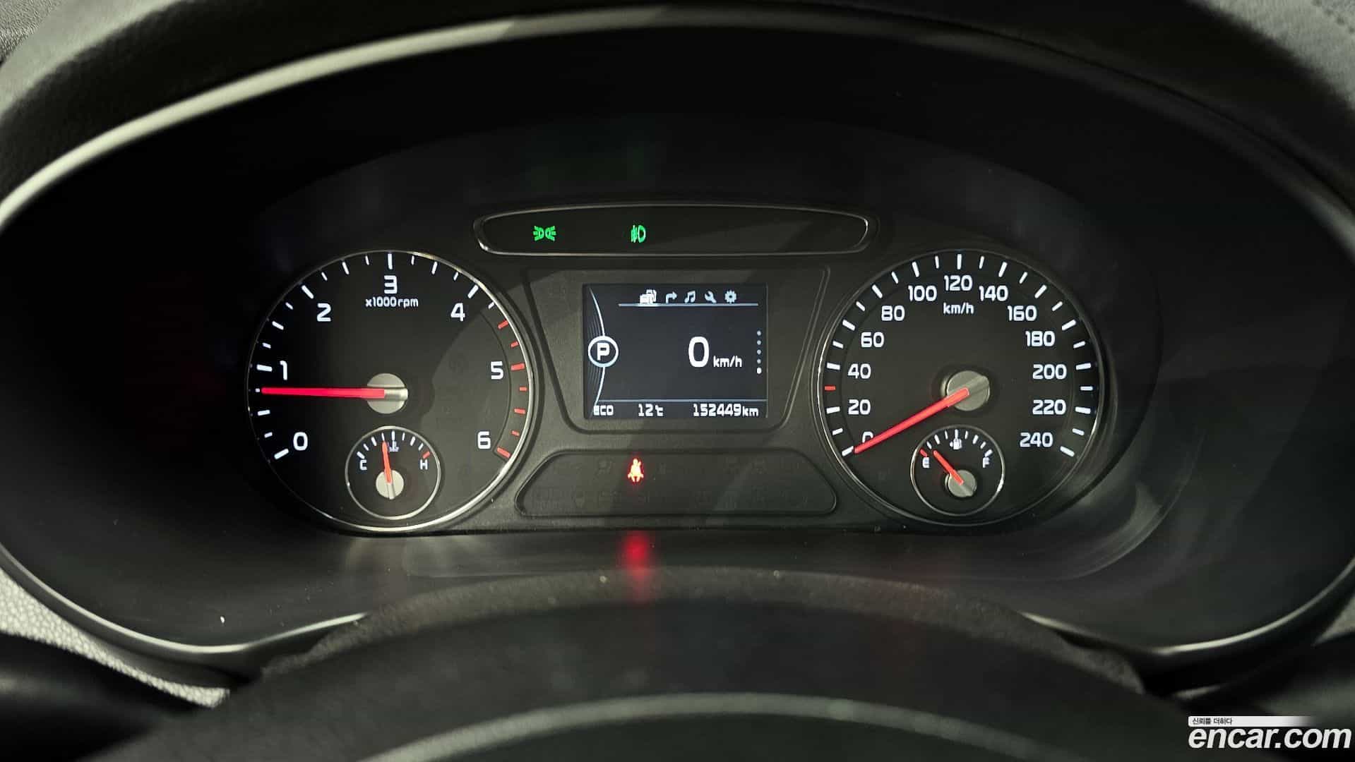 Sorento Kia 2015.11-INNER-008