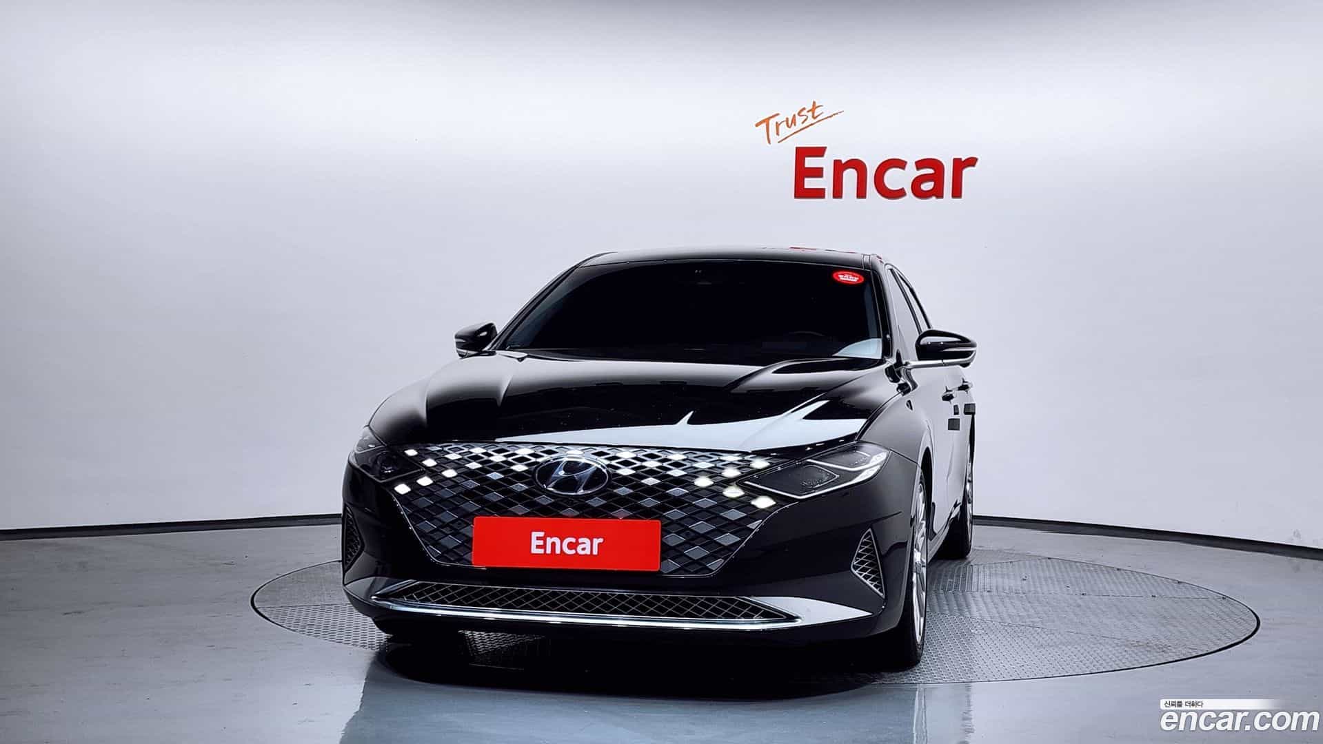 Grandeur Hyundai 2022.5-OUTER-003