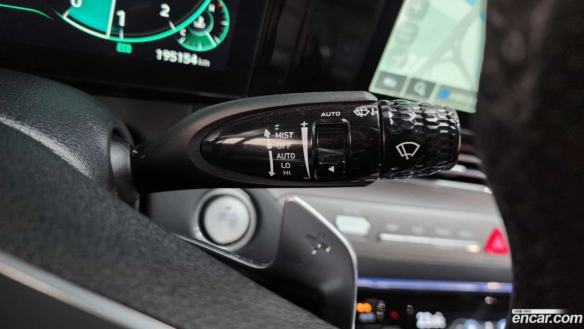 Grandeur Hyundai 2022.5-OPTION-018