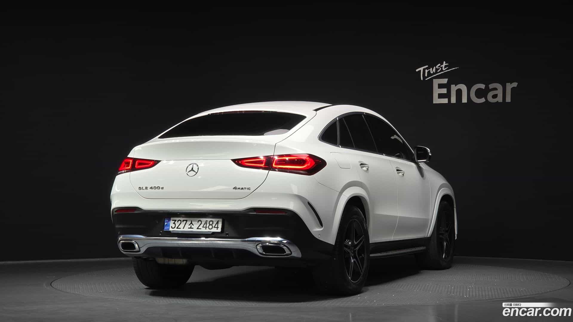 GLE-Class Mercedes-Benz 2021.1-OUTER-002