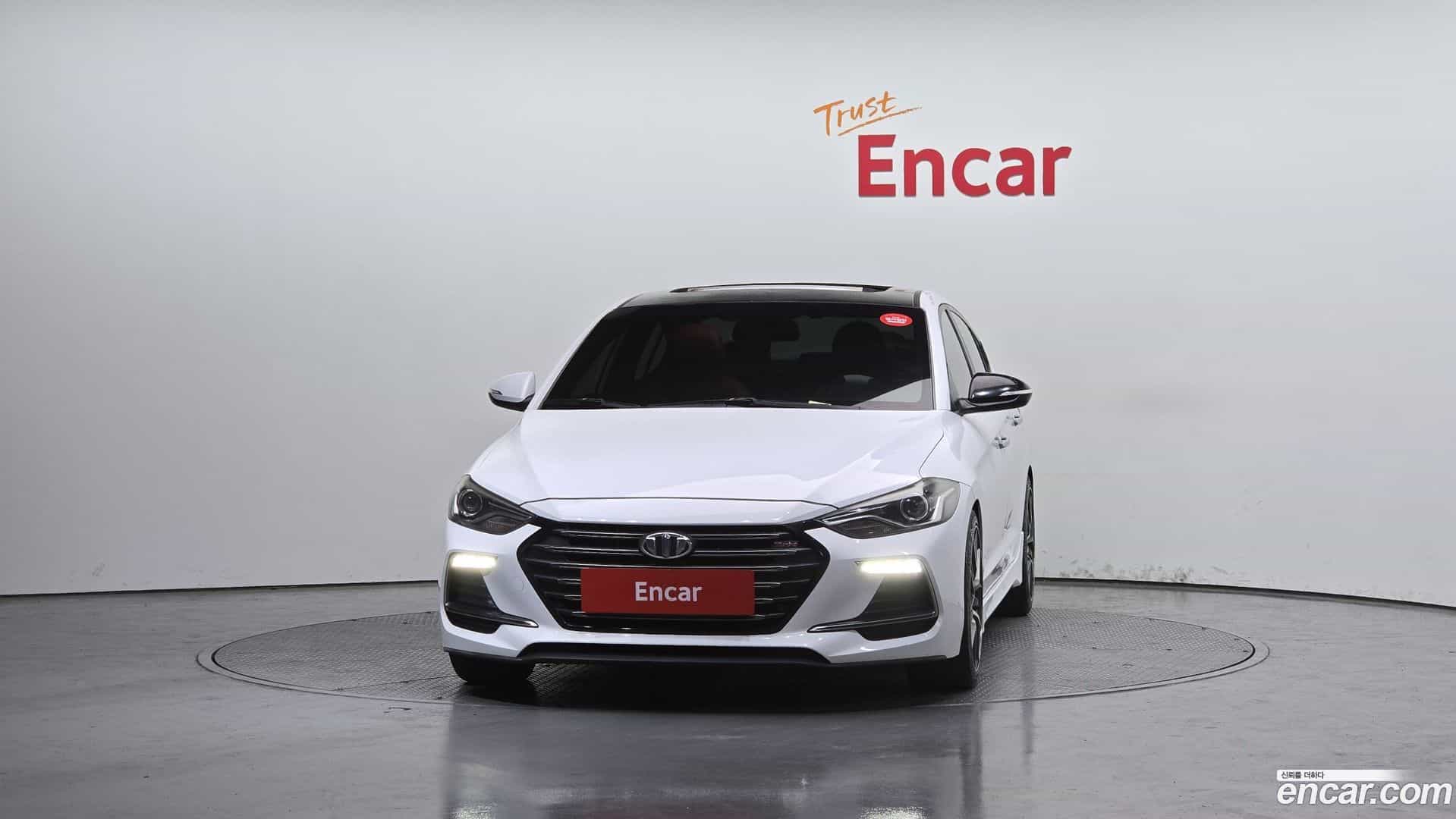AVANTE Hyundai 2017.4-OUTER-003