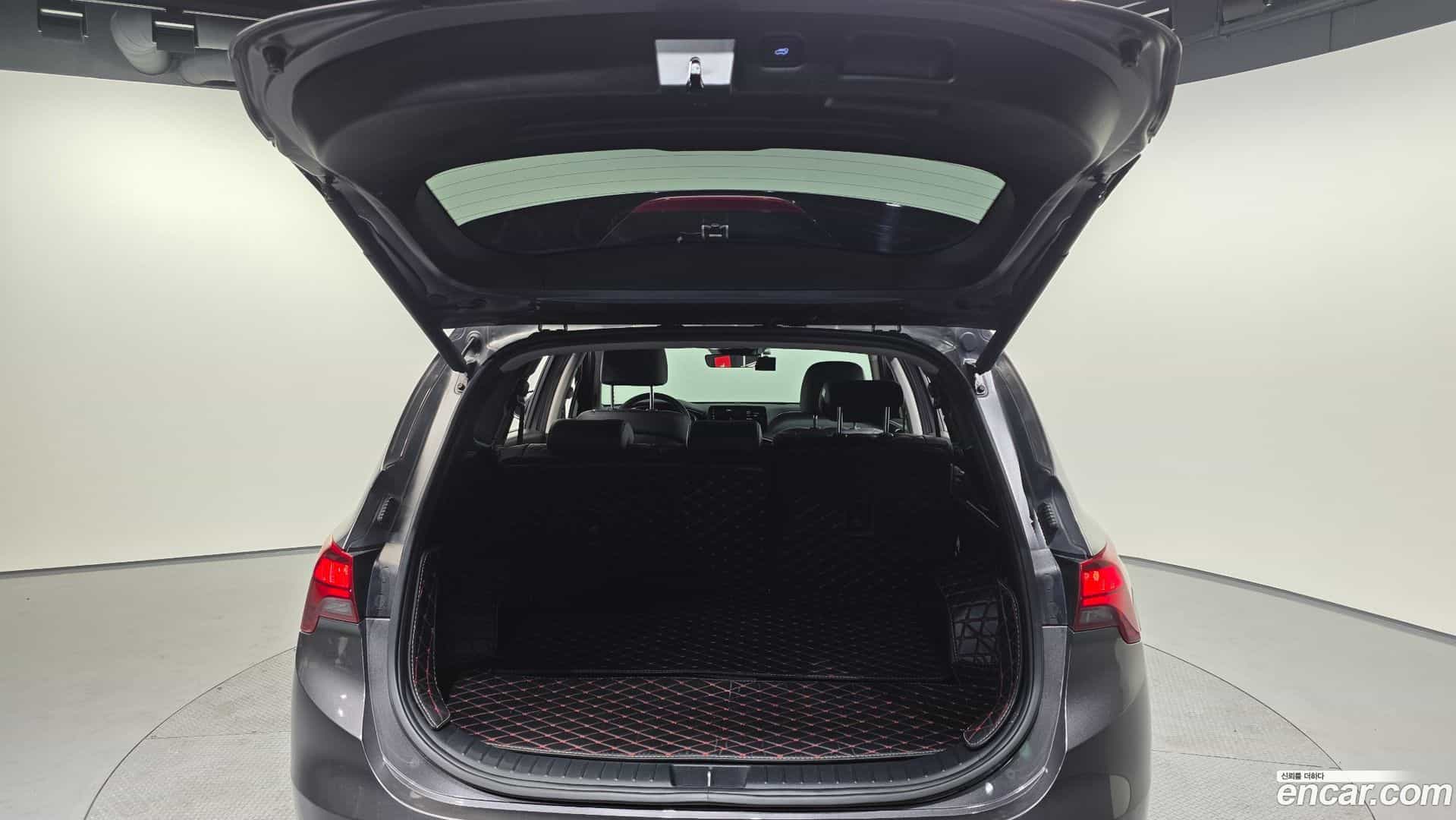 Santafe Hyundai 2023.9-OPTION-024