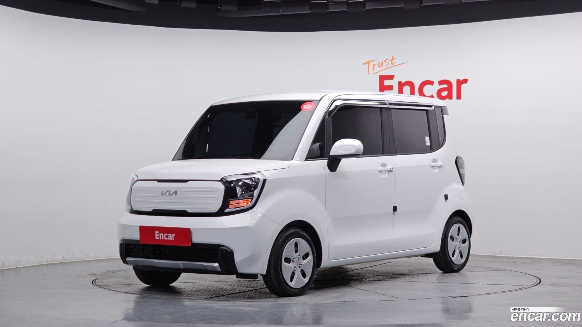 Main__Slider__Photo:RAY Kia 2024.6-0