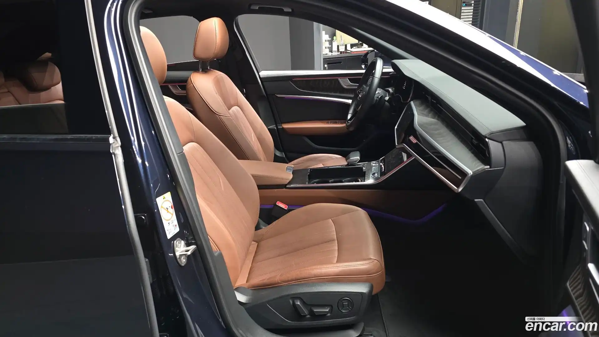 A6 Audi 2021.11-OPTION-015
