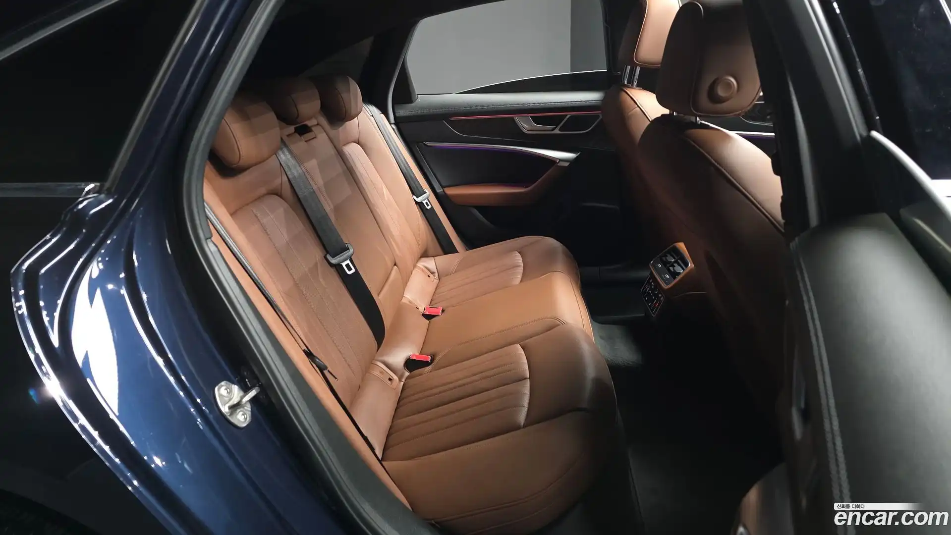 A6 Audi 2021.11-OPTION-016
