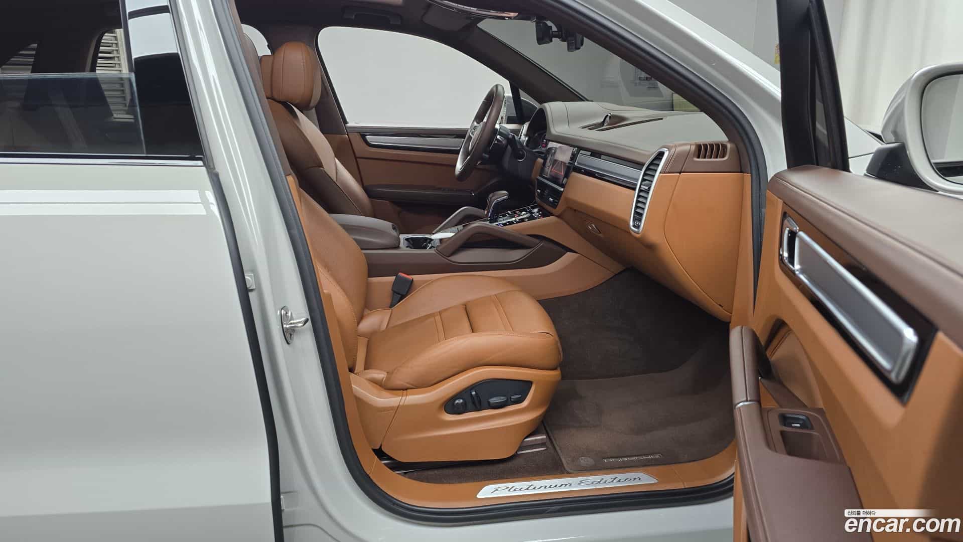 Cayenne Porsche 2023.2-OPTION-015