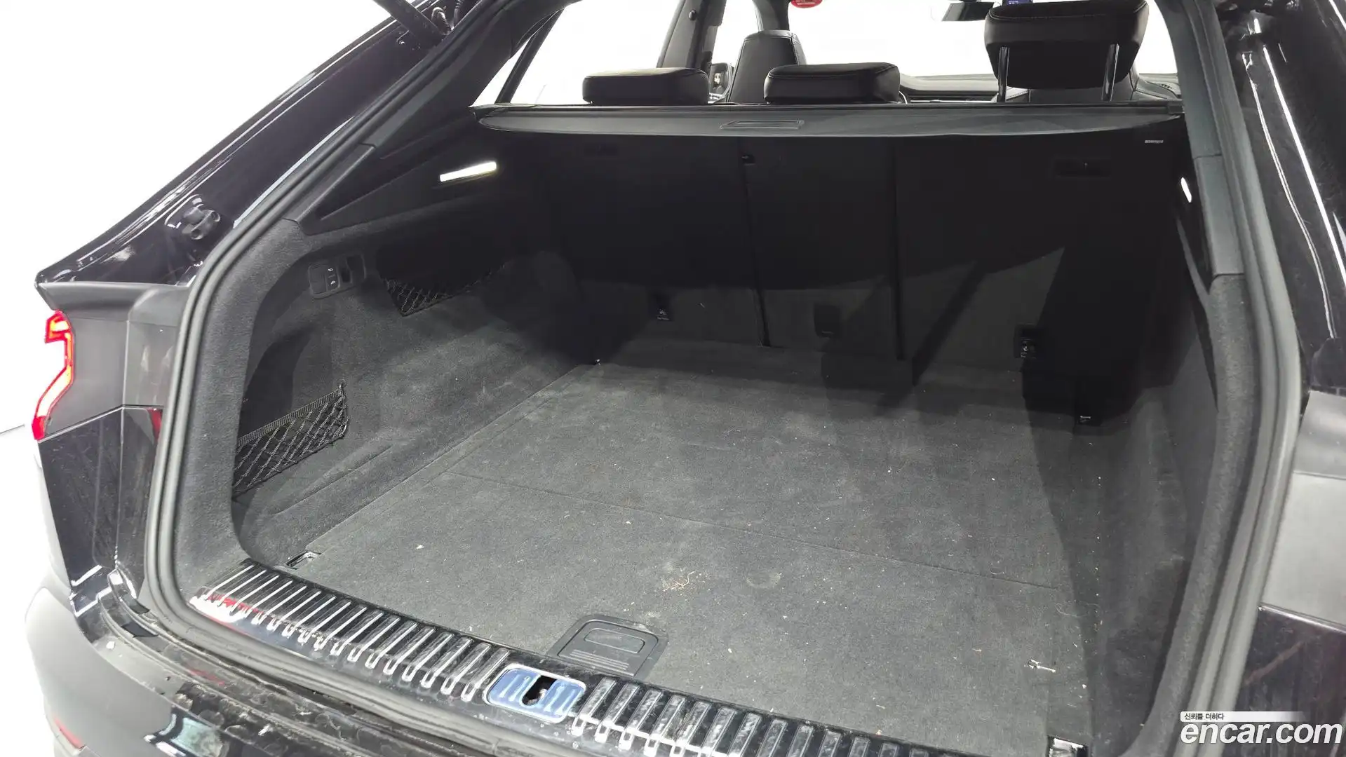 Q8 Audi 2021.2-OPTION-024