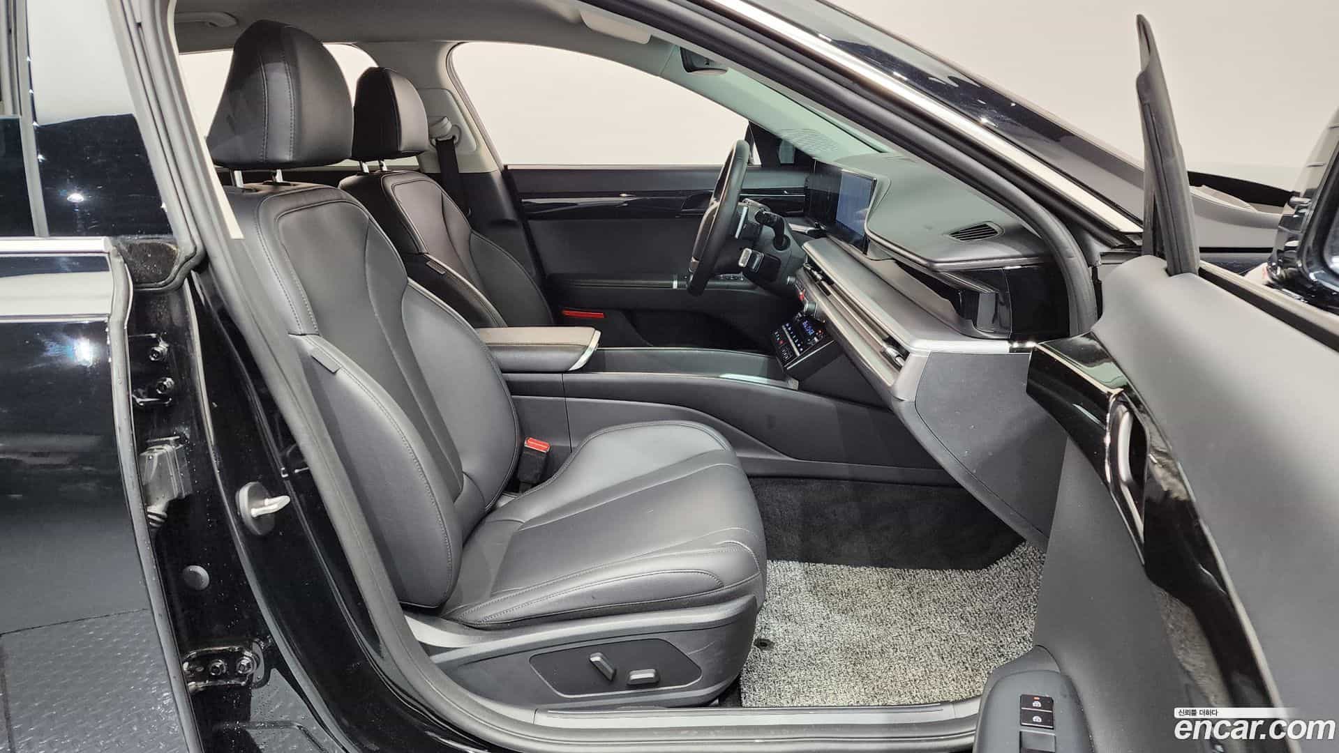Grandeur Hyundai 2024.9-OPTION-015