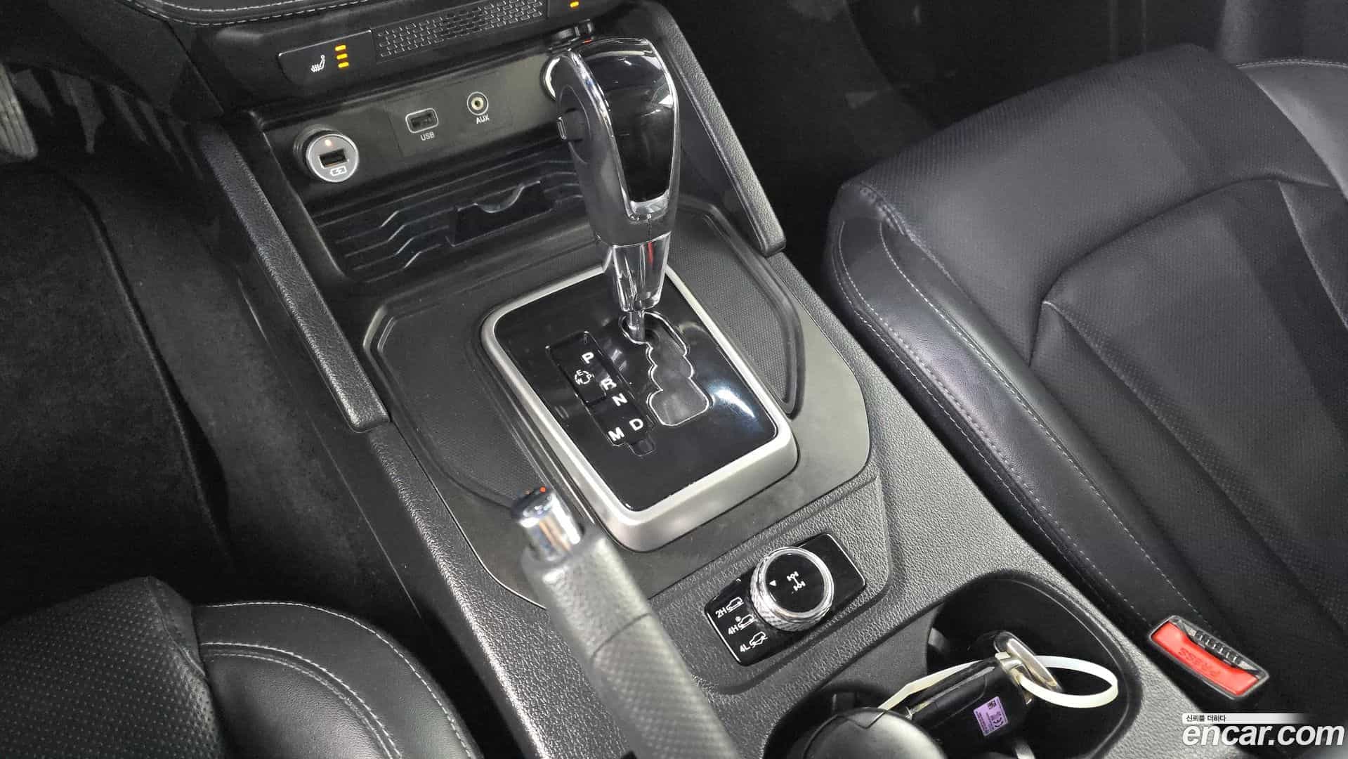 Rexton KG Mobility 2018.3-INNER-009