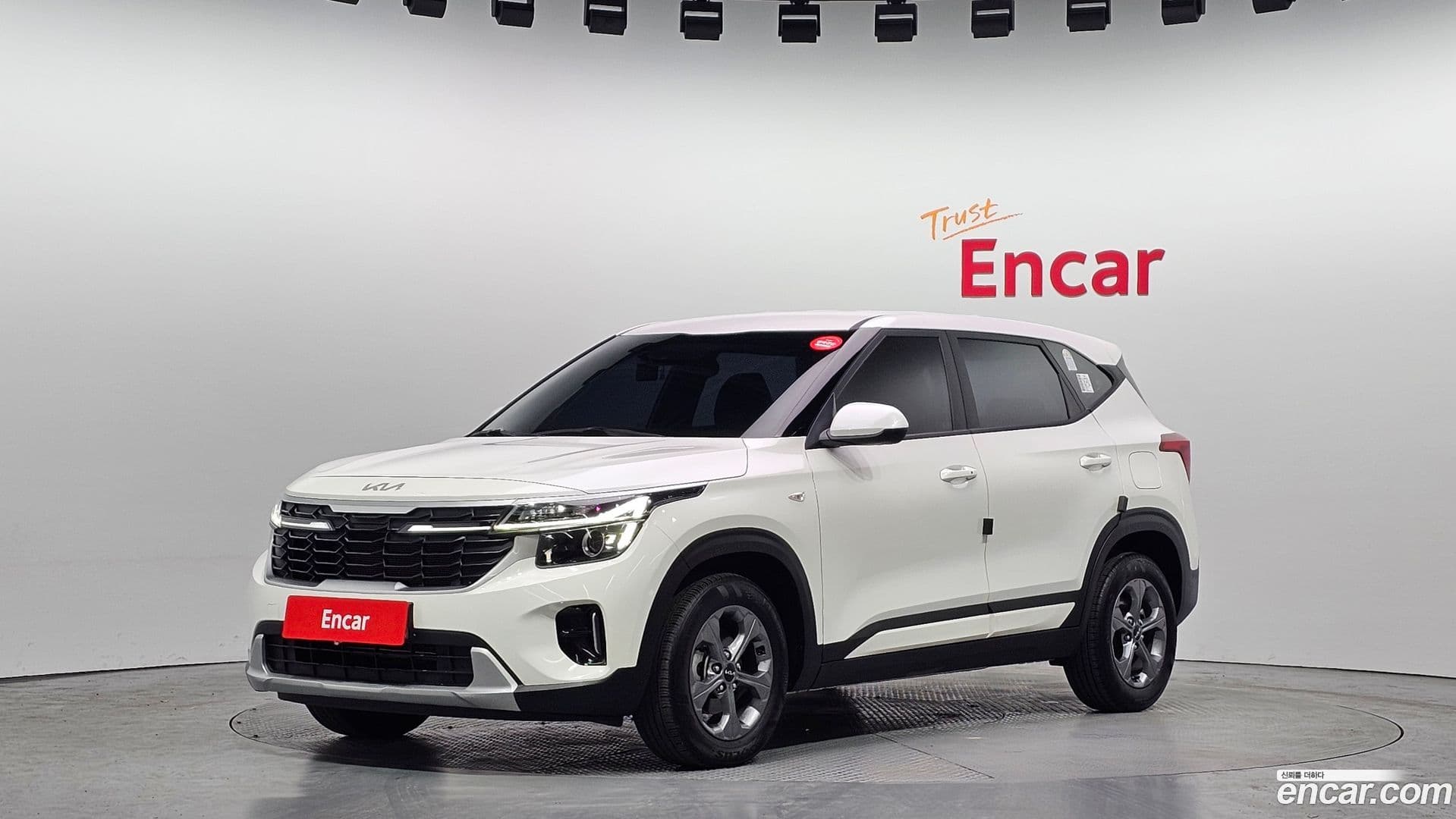 Main__Slider__Photo:Seltos Kia 2024.0-0