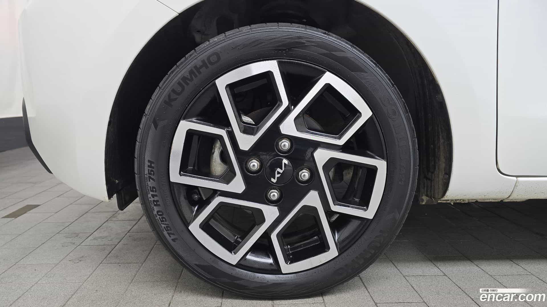 RAY Kia 2023.9-OUTER-005