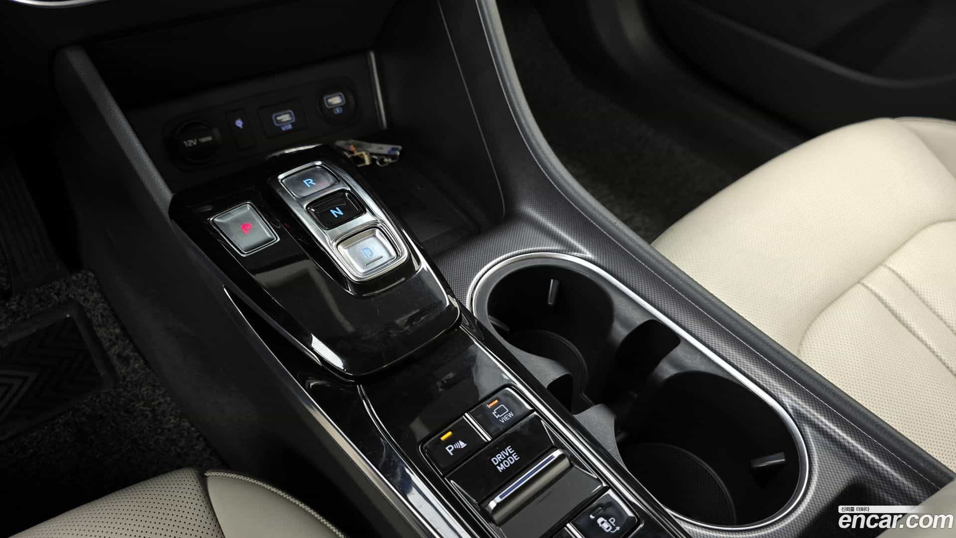 Sonata Hyundai 2019.4-INNER-009