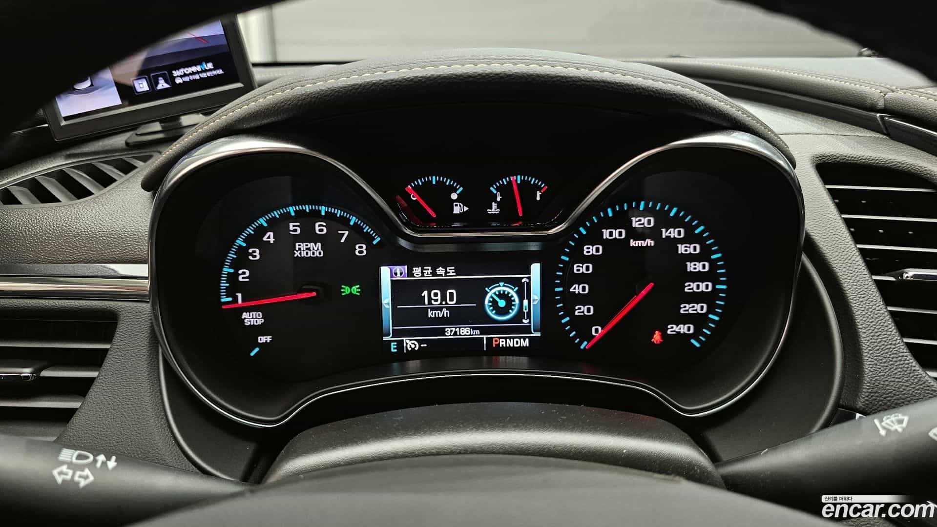 Impala Chevrolet 2016.5-INNER-008