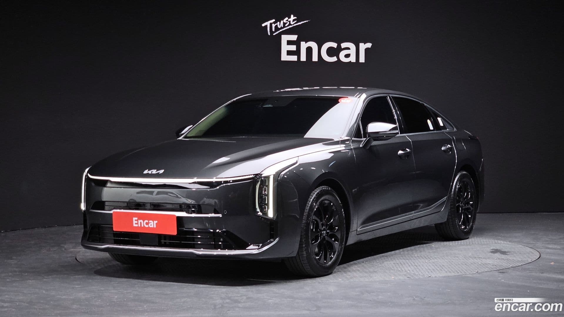 Main__Slider__Photo:K8 Kia 2025.5-0