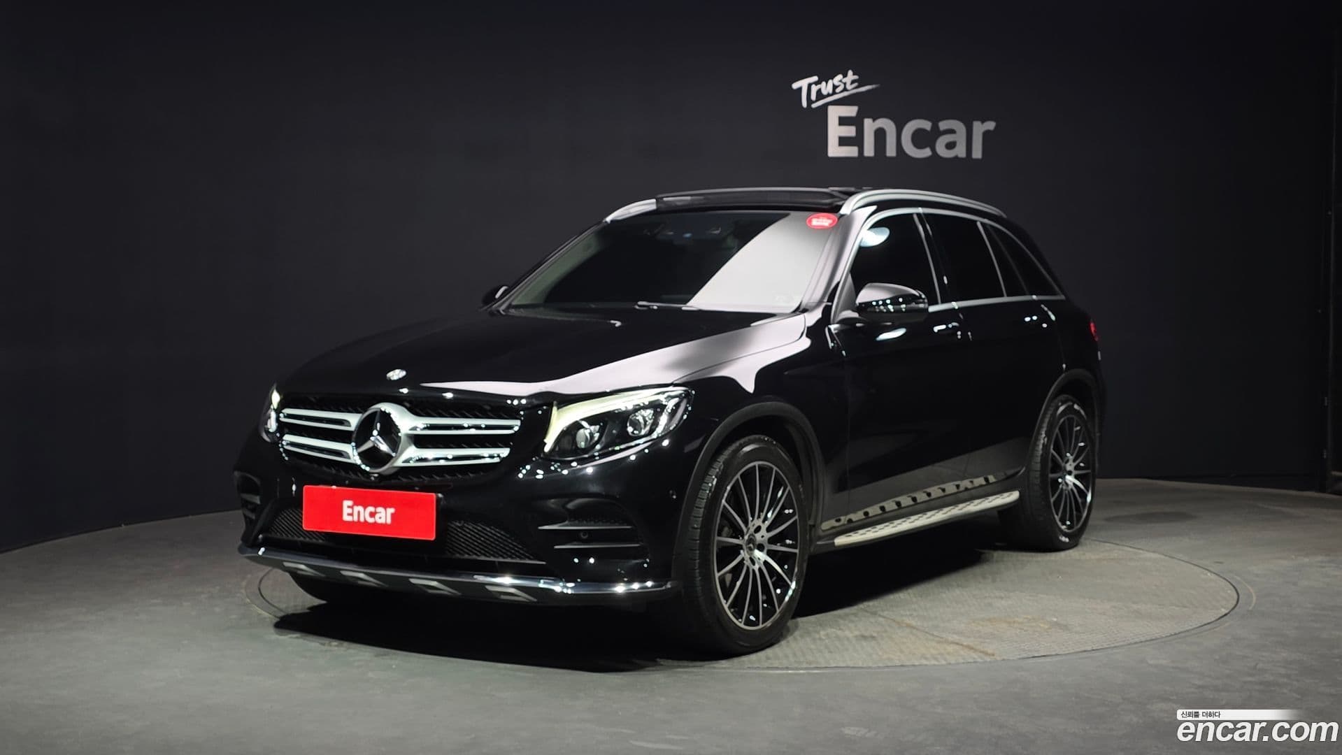 Main__Slider__Photo:GLC-Class Mercedes-Benz 2018.5-0