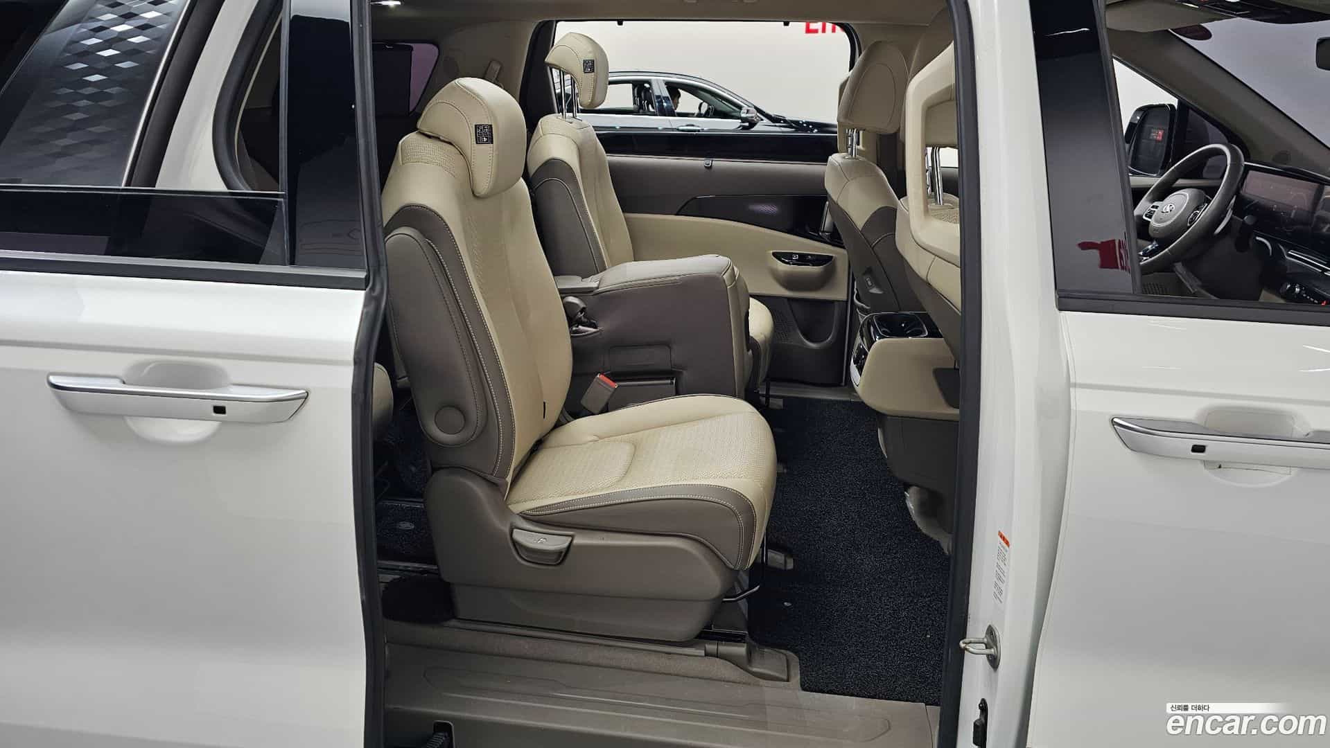 Canival Kia 2021.2-OPTION-016