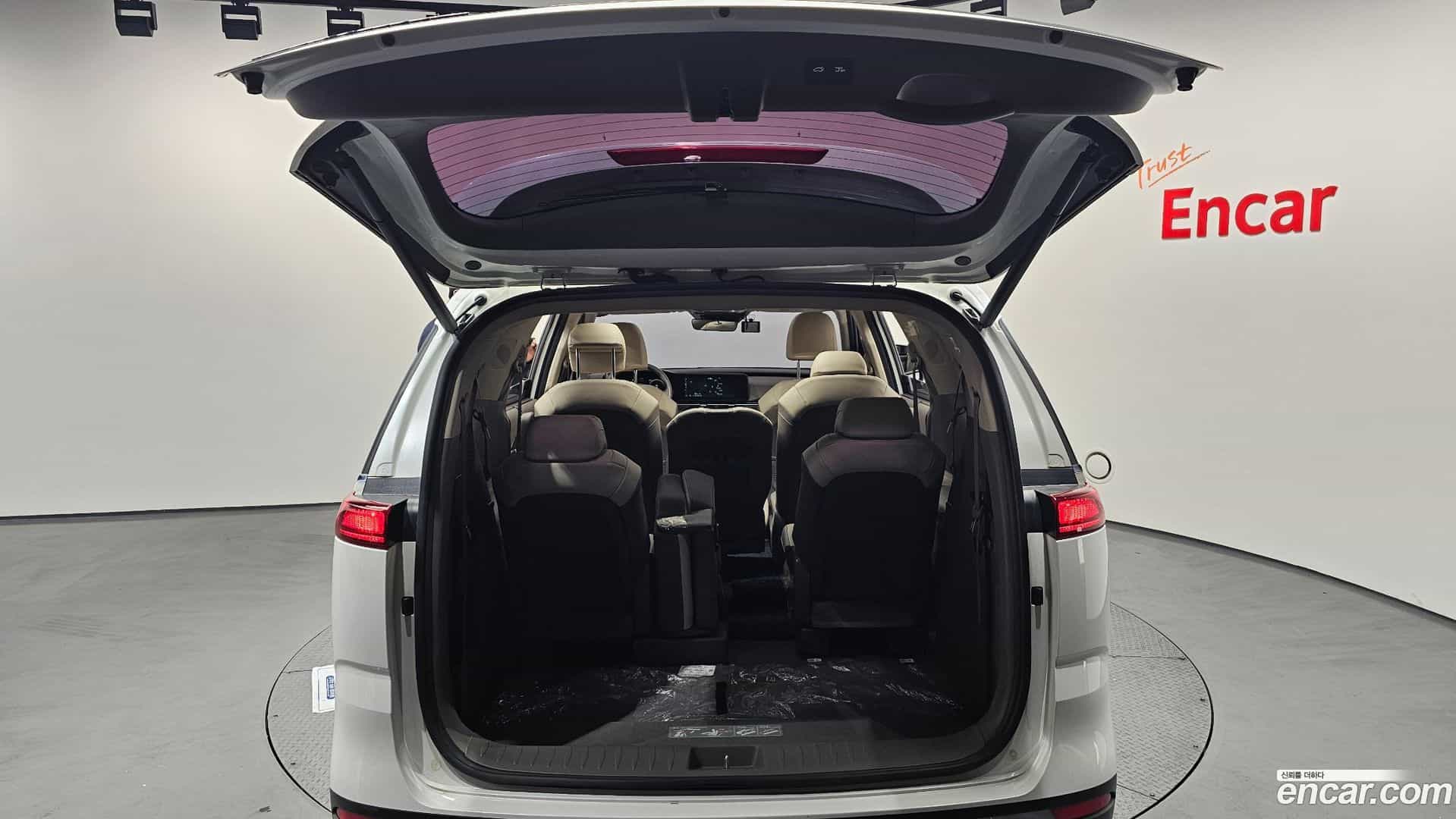 Canival Kia 2021.2-OPTION-024