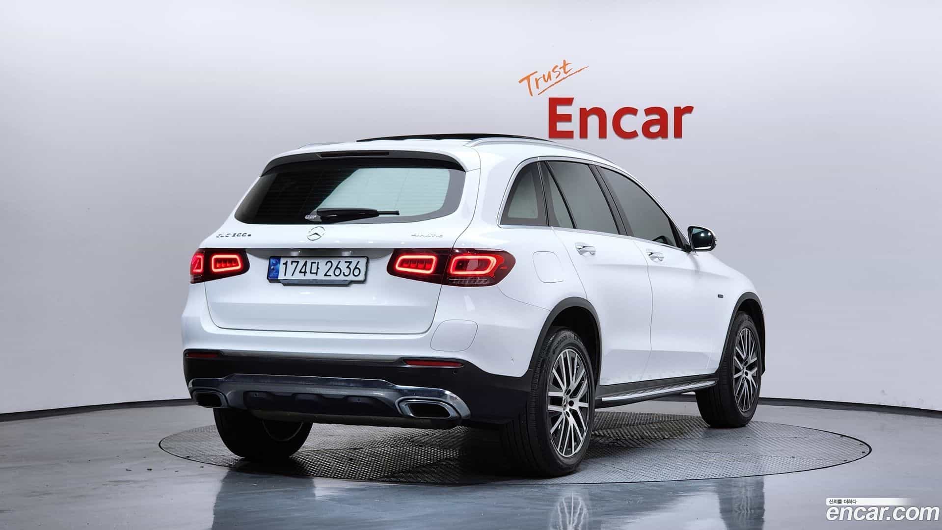 GLC-Class Mercedes-Benz 2020.11-OUTER-002