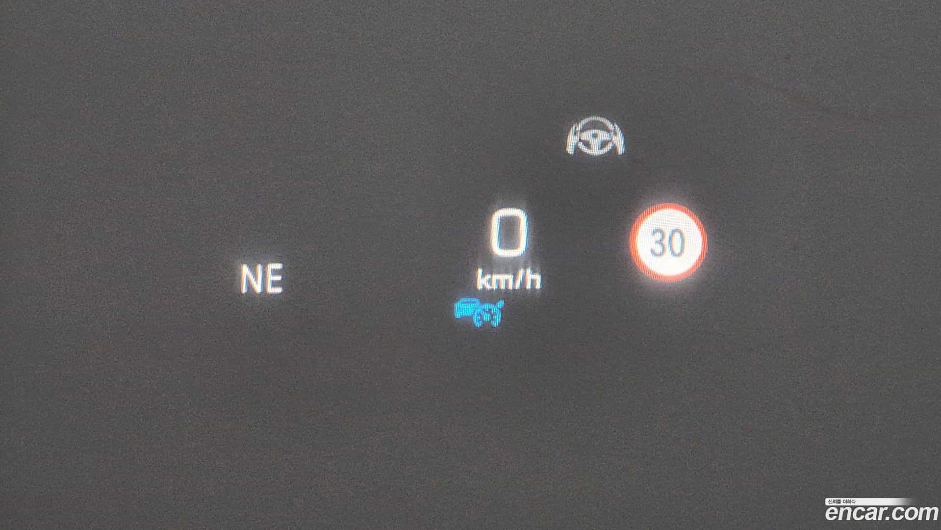 GLC-Class Mercedes-Benz 2020.11-OPTION-021