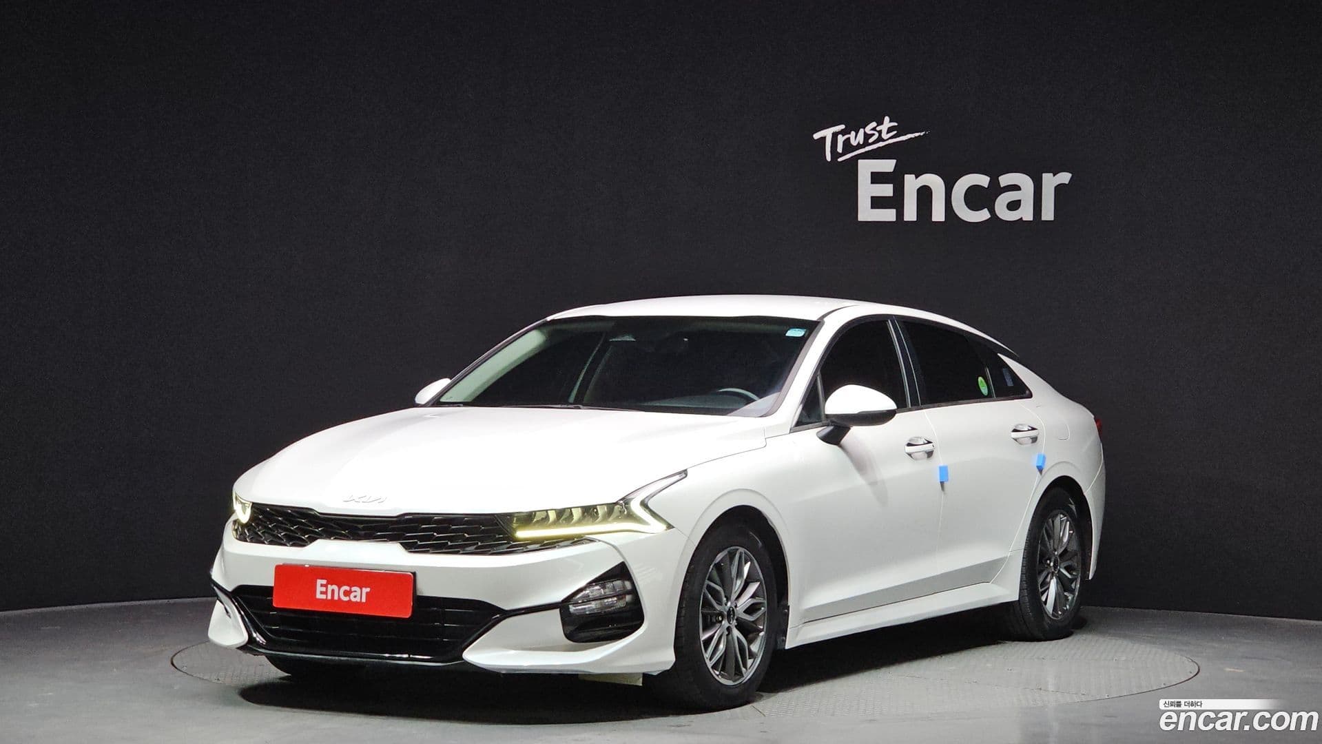 Main__Slider__Photo:K5 Kia 2021.6-0
