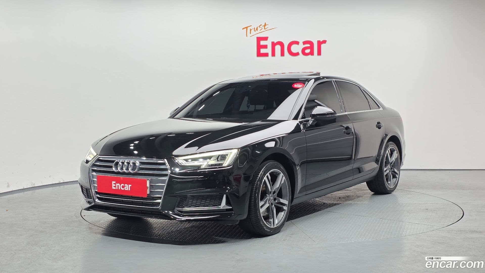 Main__Slider__Photo:A4 Audi 2019.11-0
