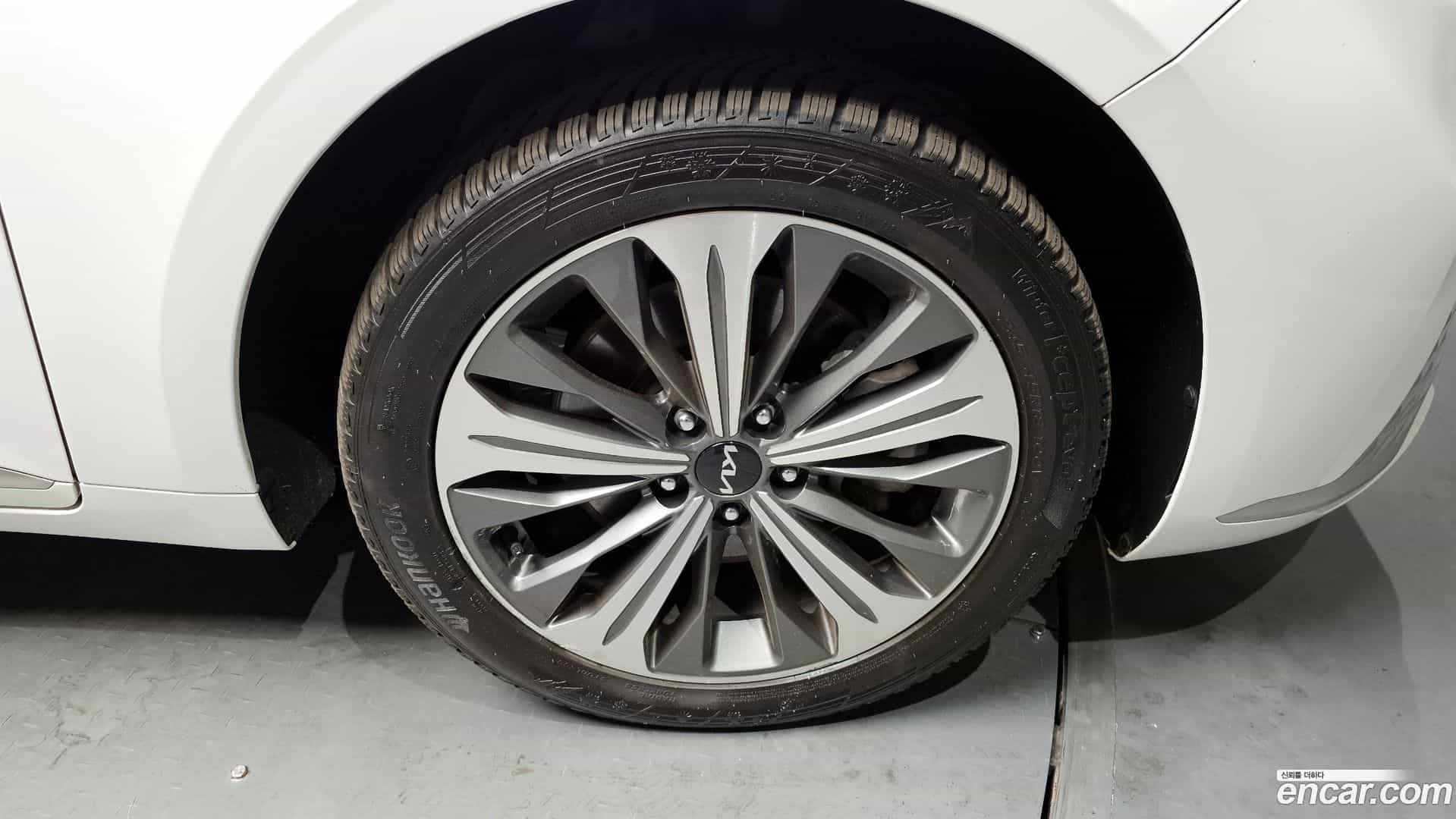 K8 Kia 2023.2-OUTER-005