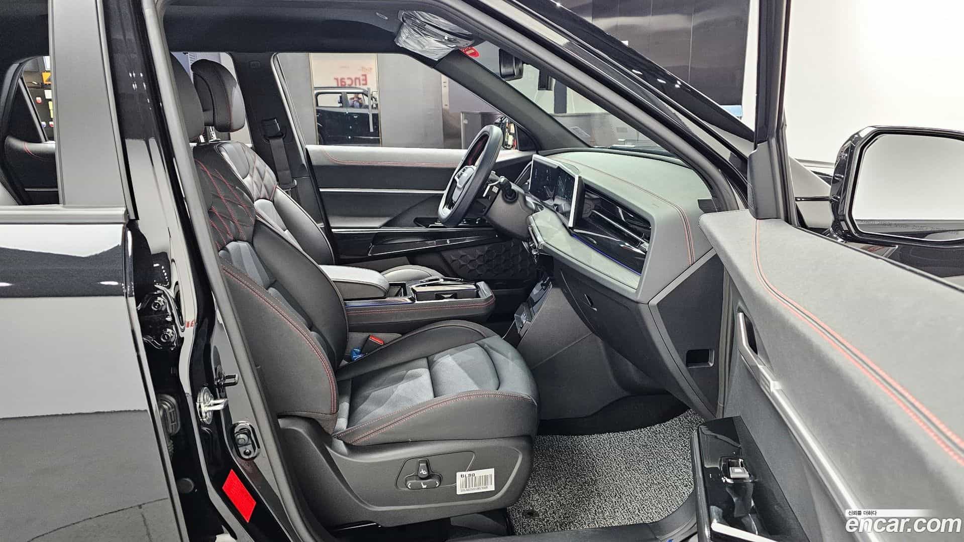 Actyon KG Mobility 2025.8-INNER-010