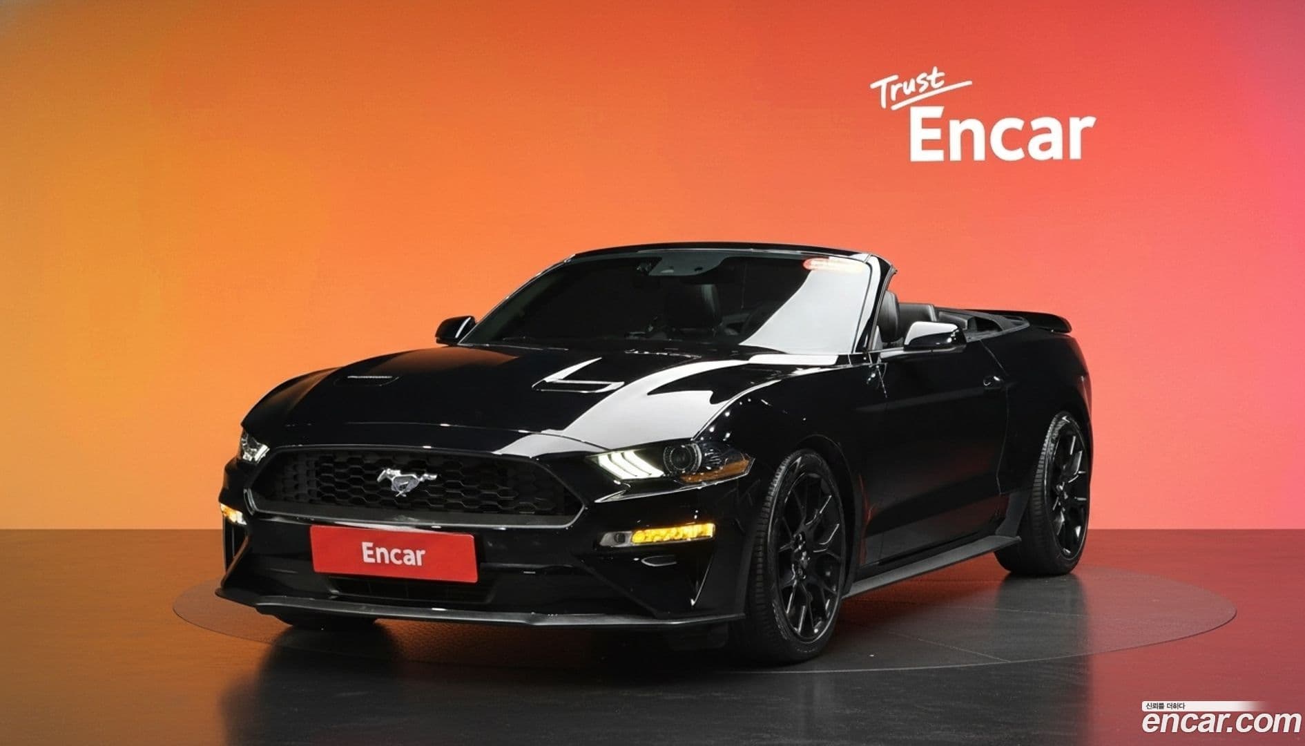 Main__Slider__Photo:Mustang Ford 2018.6-0