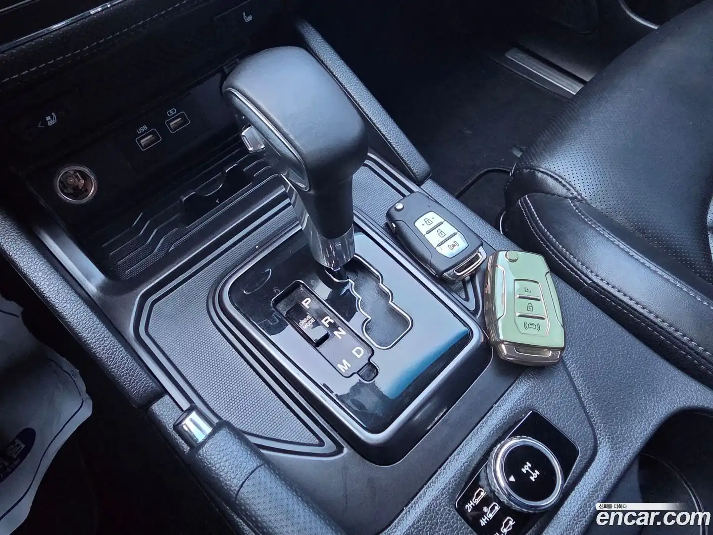 Rexton KG Mobility 2023.5-INNER-009