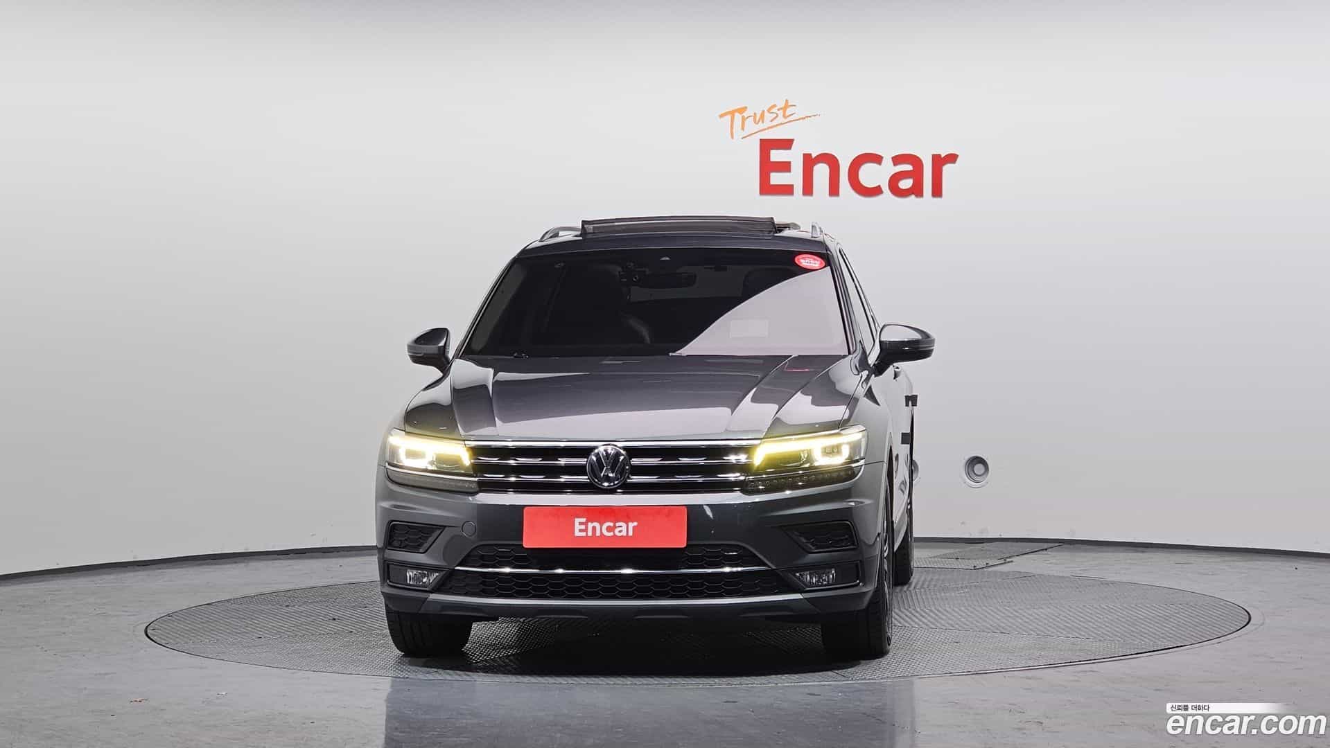 Tiguan Volkswagen 2020.5-OUTER-003