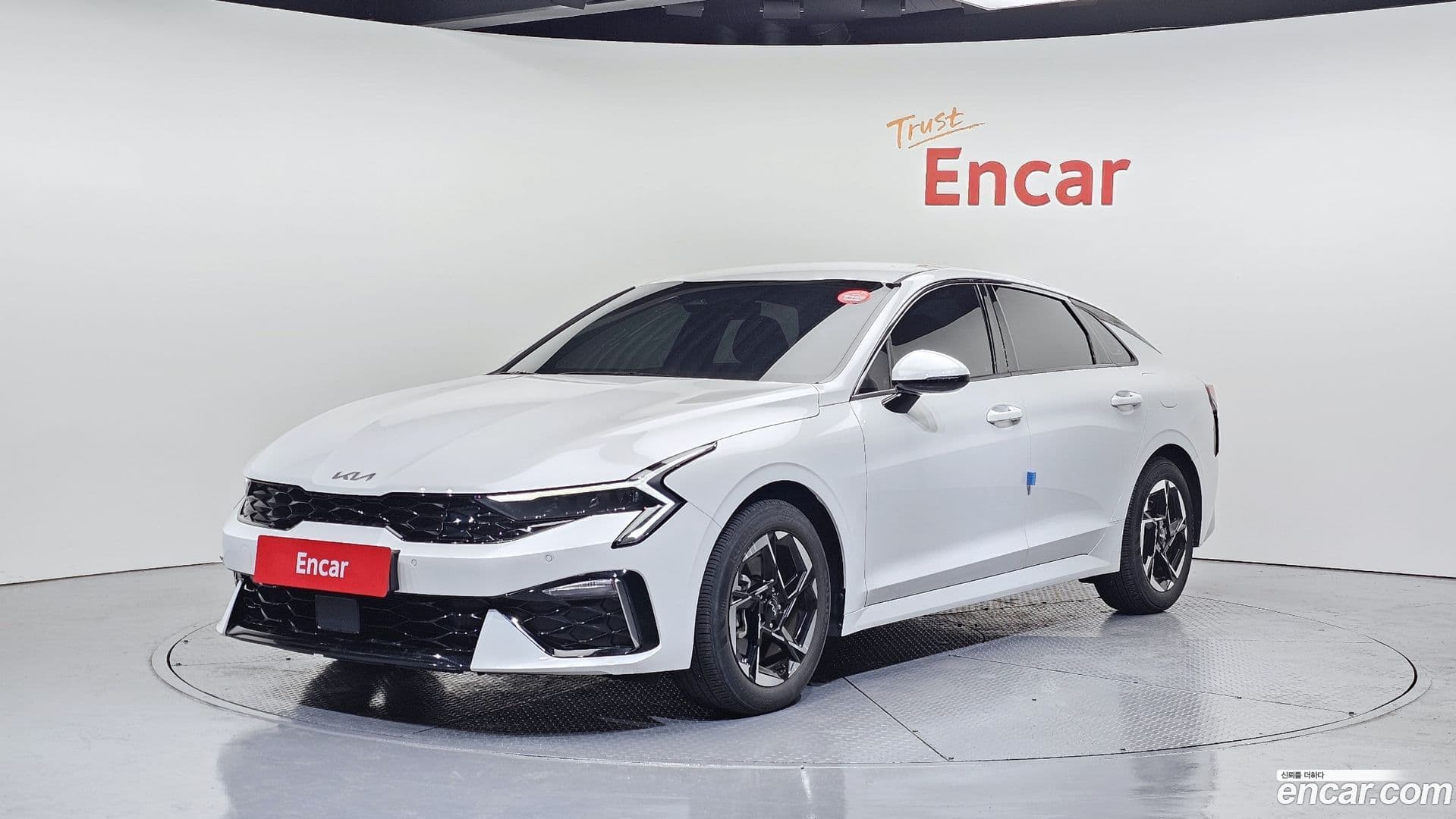 Main__Slider__Photo:K5 Kia 2023.10-0