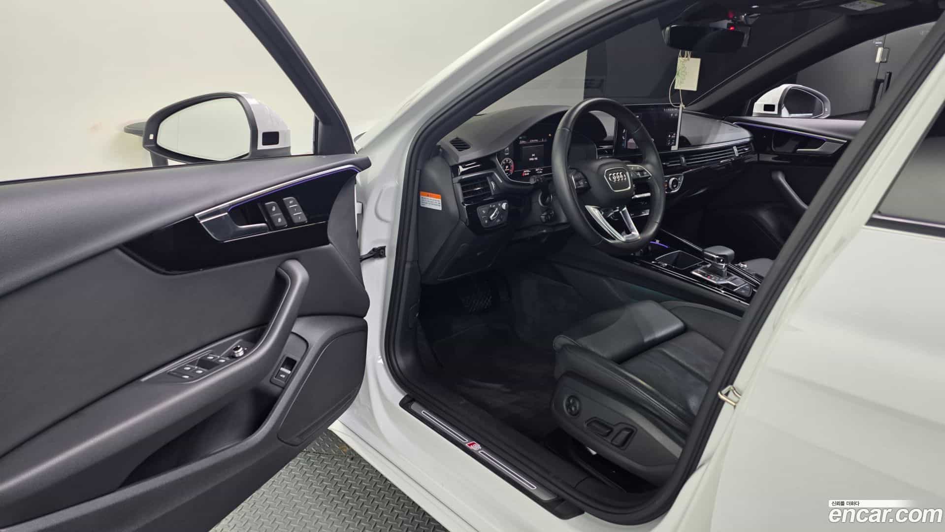 A4 Audi 2021.11-INNER-010